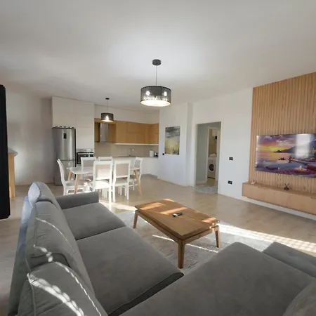 Albania Haven Center Of Apartment *